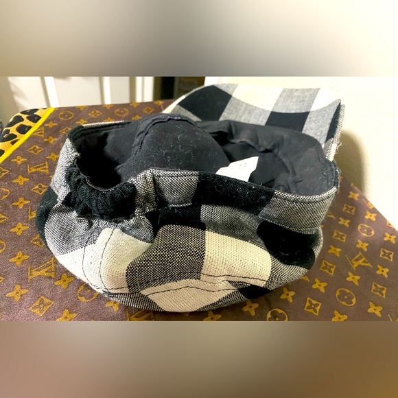 *Final Price*Hat -100% acrylic black and white checkered-OS - Picture 4 of 7